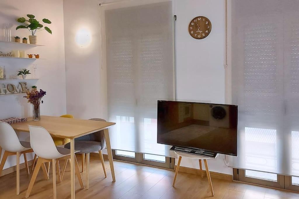 Precioso Apartamento Duplex En El Centro De Olot Exterior foto